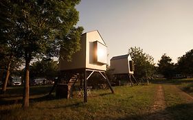 Prague Camping Dzban